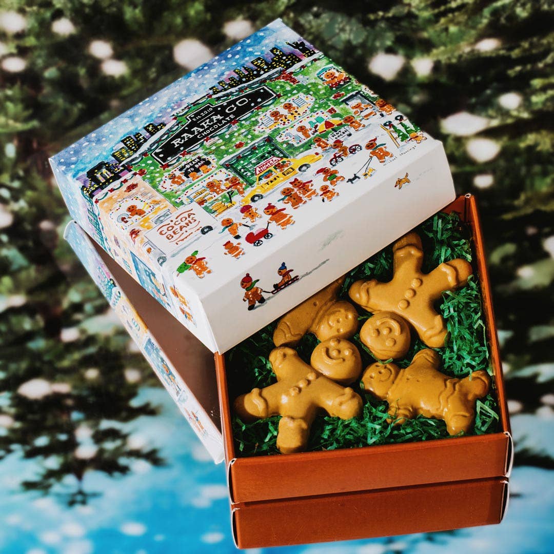 Gingerbread Family White Chocolate Gift Box