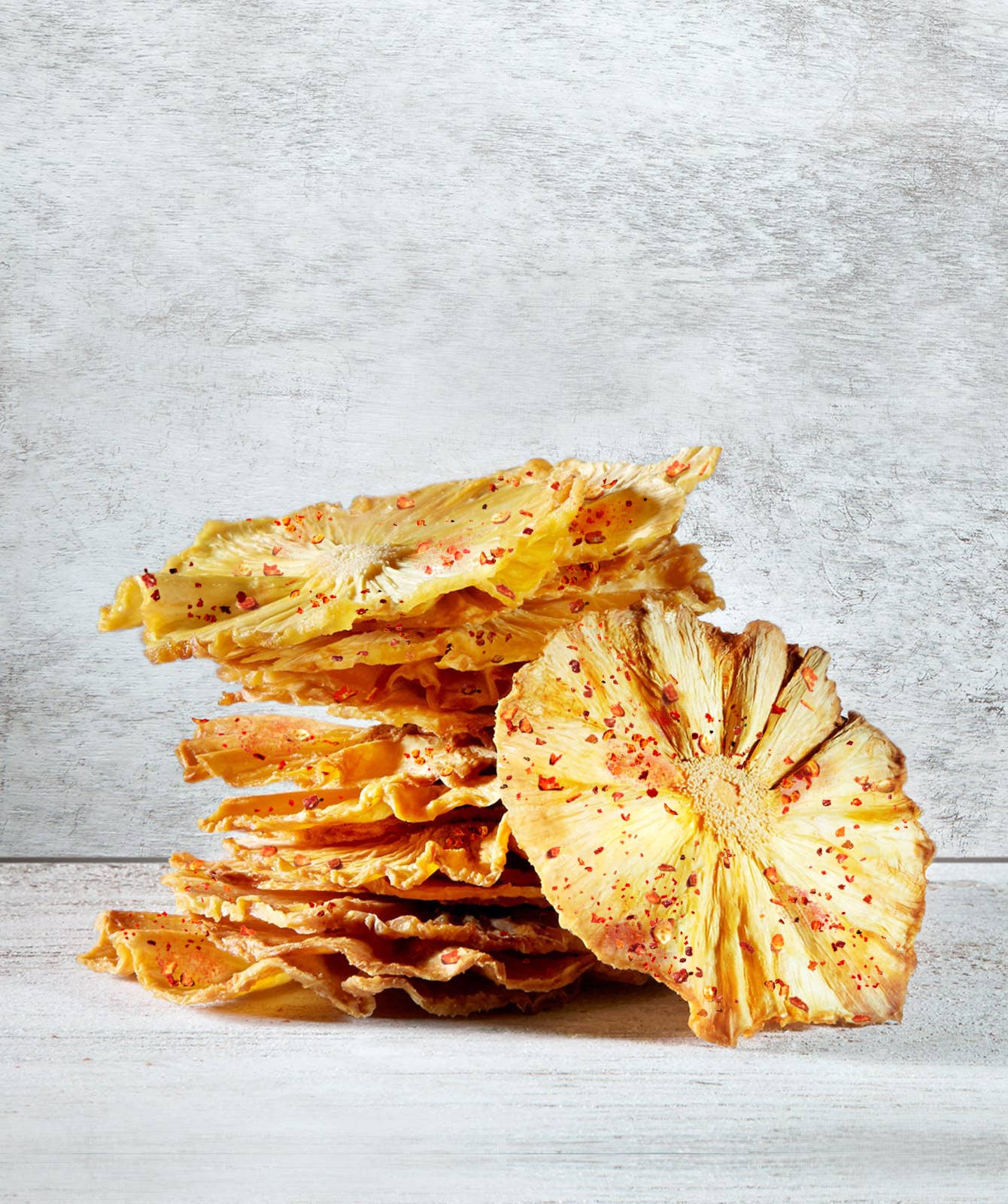 Crispy Pineapple Slices w Tajin Seasoning | 0.3 oz-2