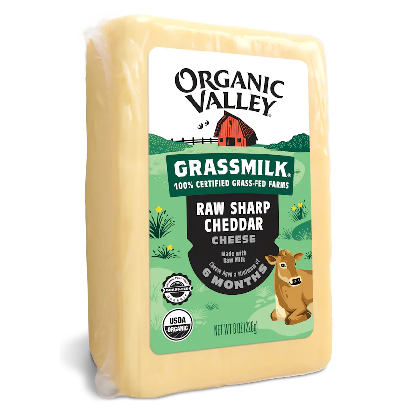 Organic Grassmilk Raw Sharp Cheddar Cheese - 8 OZ