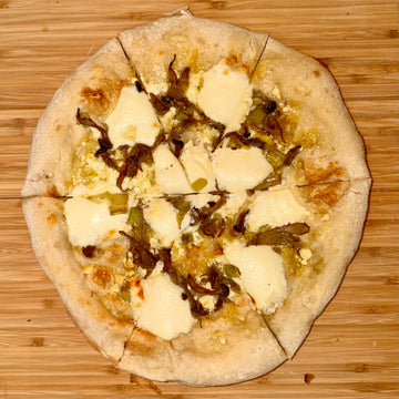Juneau Natural Porri E Funghi Pizza - FROZEN