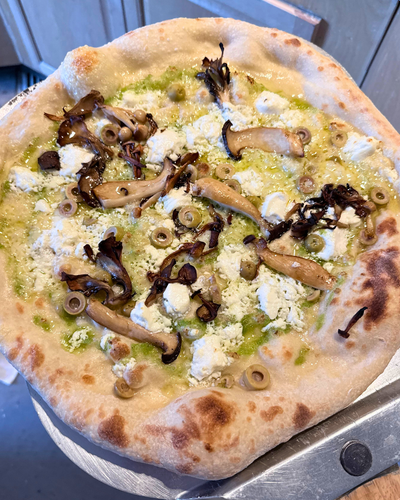 Juneau Natural La Capra Pazza Pizza - FROZEN